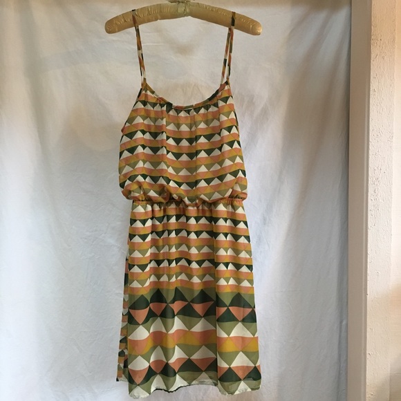 Peaches N Cream geometric summer dress - Picture 2 of 4